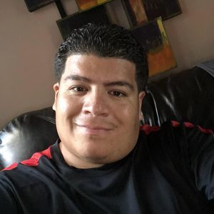 Meet your Posher, Moises